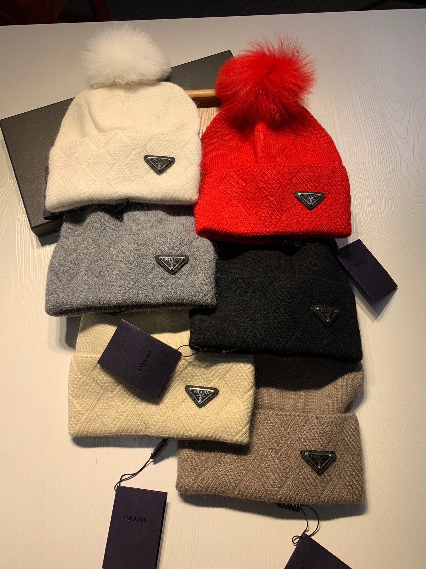 PRADA BEANIE HAT IN BISQUE BEIGE WOOL AND RABBIT FUR 361433