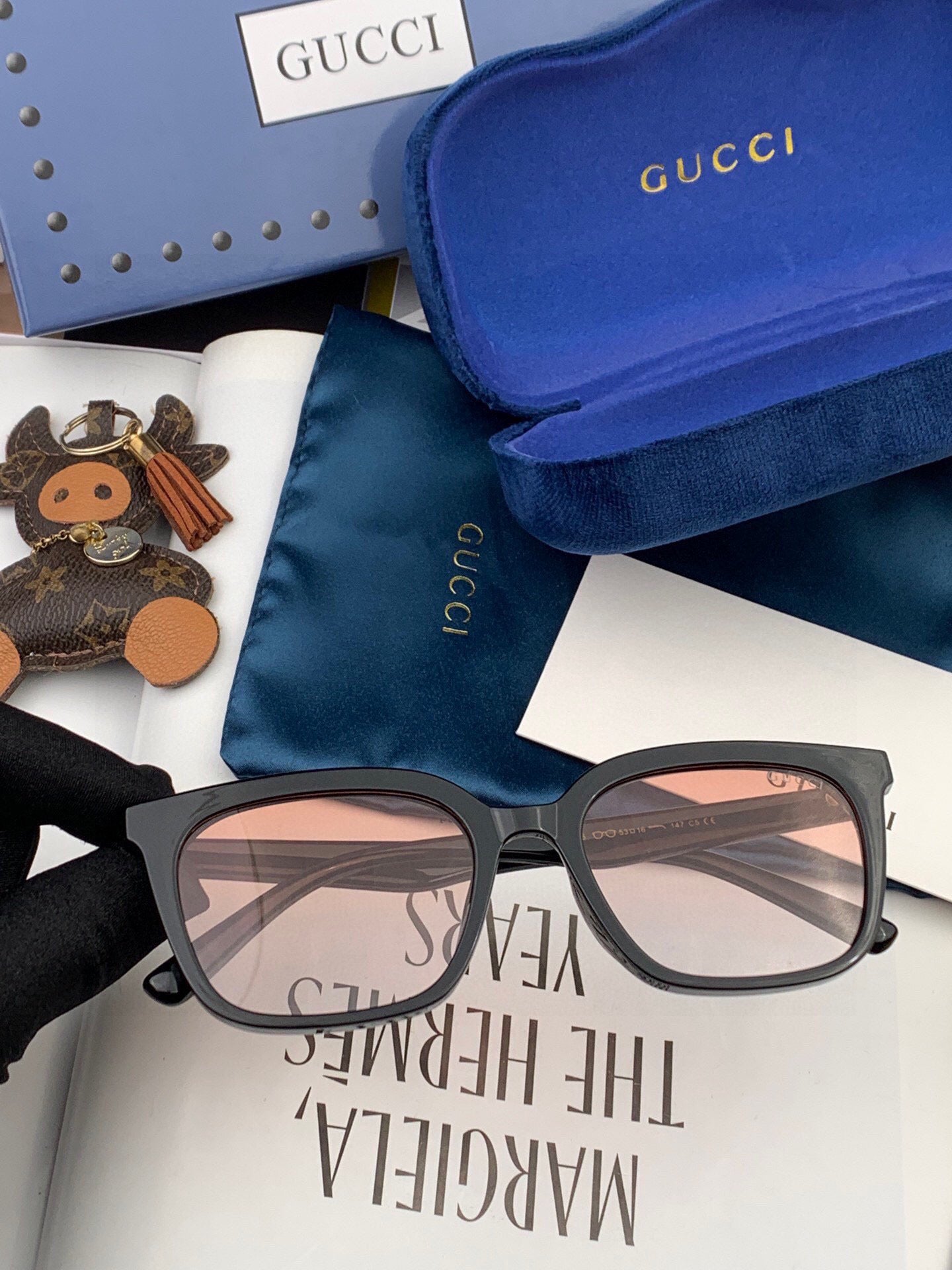 RECTANGULAR FRAME SUNGLASSES G6290 IN ACETATE
