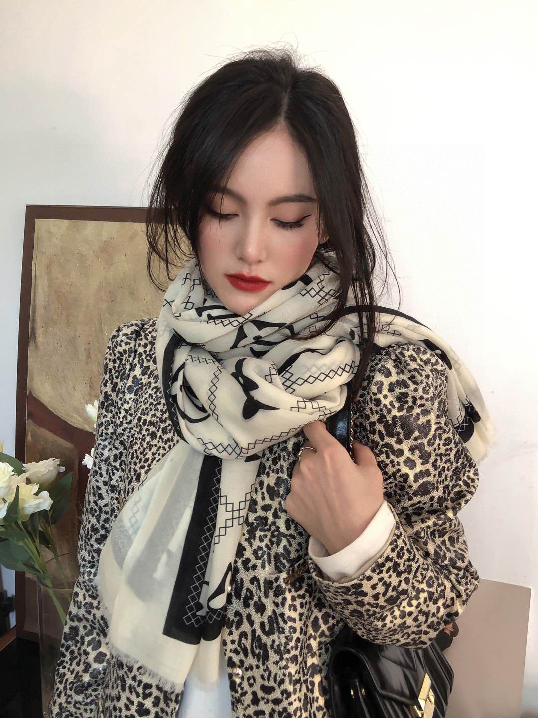 LOUIS VUITTON LV SCARF 200 CM IN CASHMERE 738535