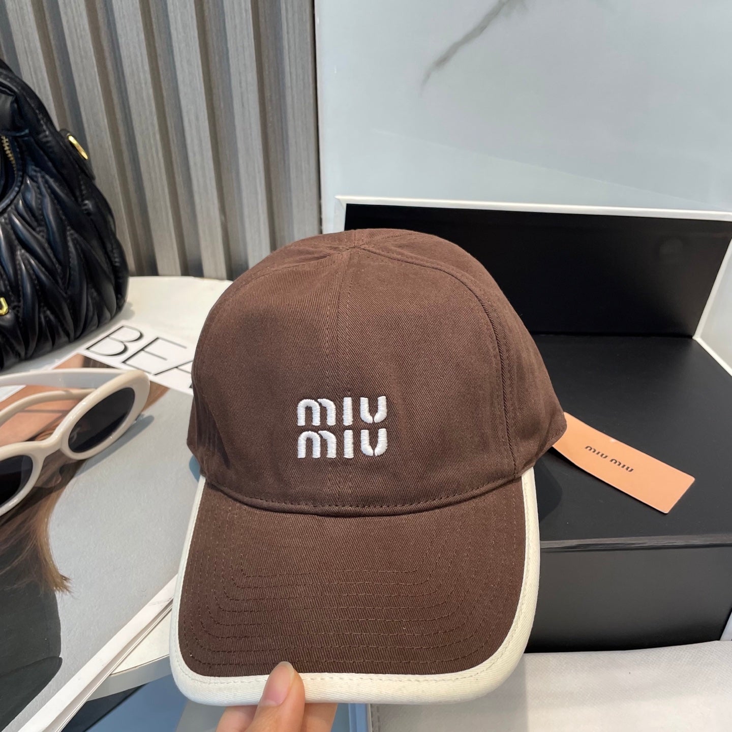 MM BASEBALL CAP IN BROWN FABRIC STYLE 6