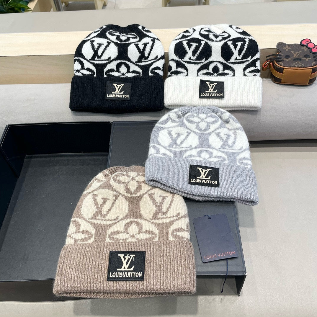 LOUIS VUITTON KNITTED BEANIE HAT IN BROWN MIX BEIGE WOOL AND RABBIT FUR 426244
