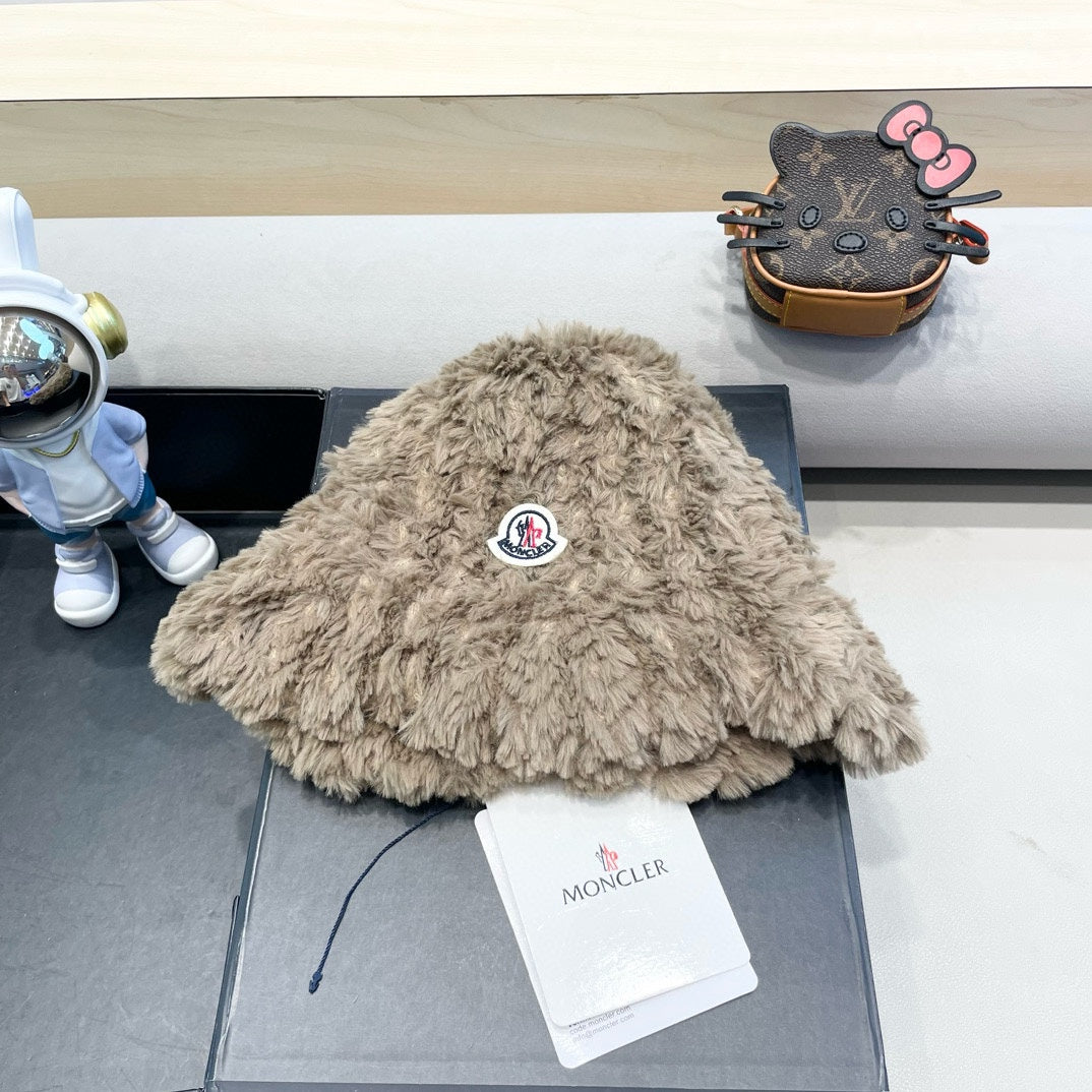 BUCKET HAT IN PEANUT BROWN FLEECE 435042