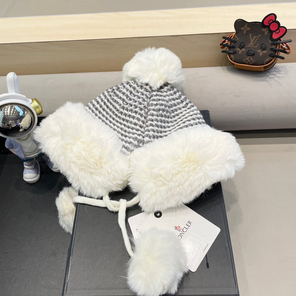 BEANIE HAT IN WHITE WOOL AND FLEECE 436749