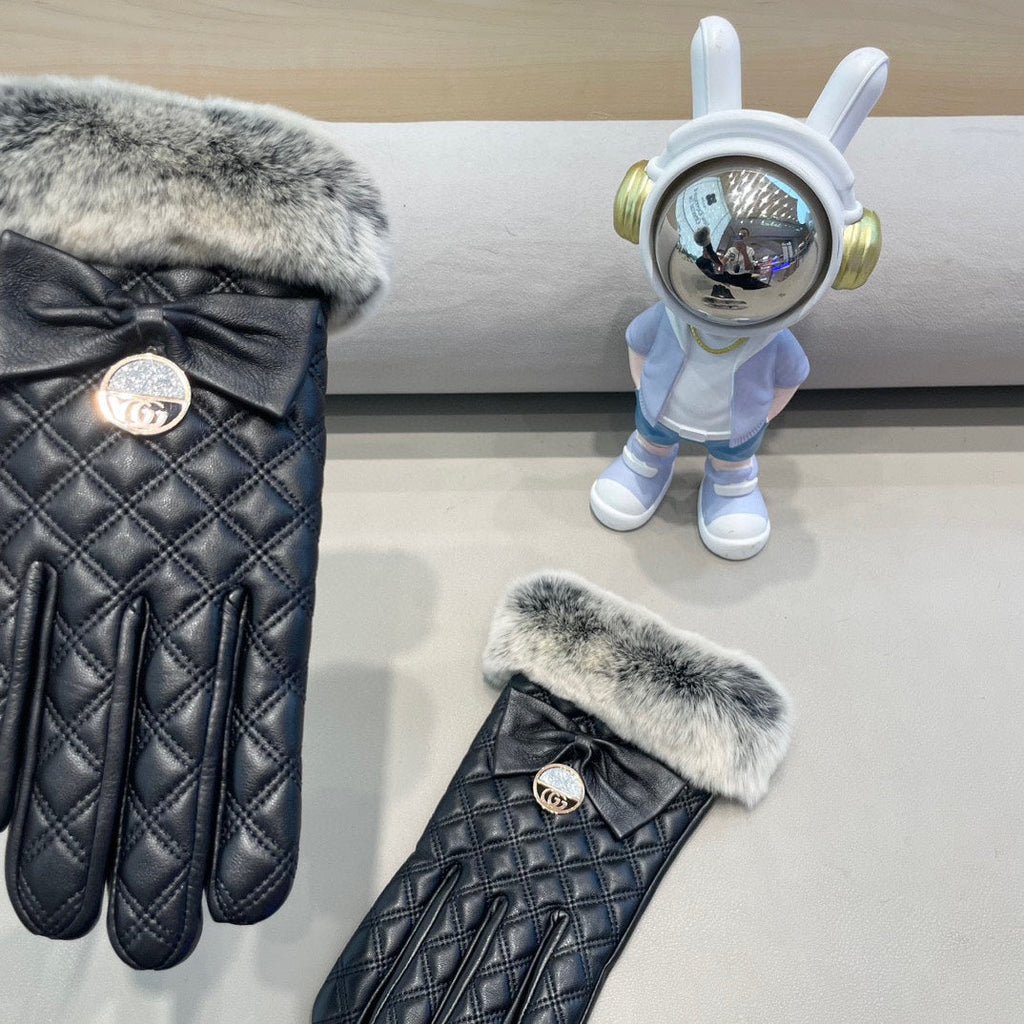 GUCCI TOUCHSCREEN GLOVES WITH BOW IN BLACK RABBIT FUR MIX LAMBSKIN 463796