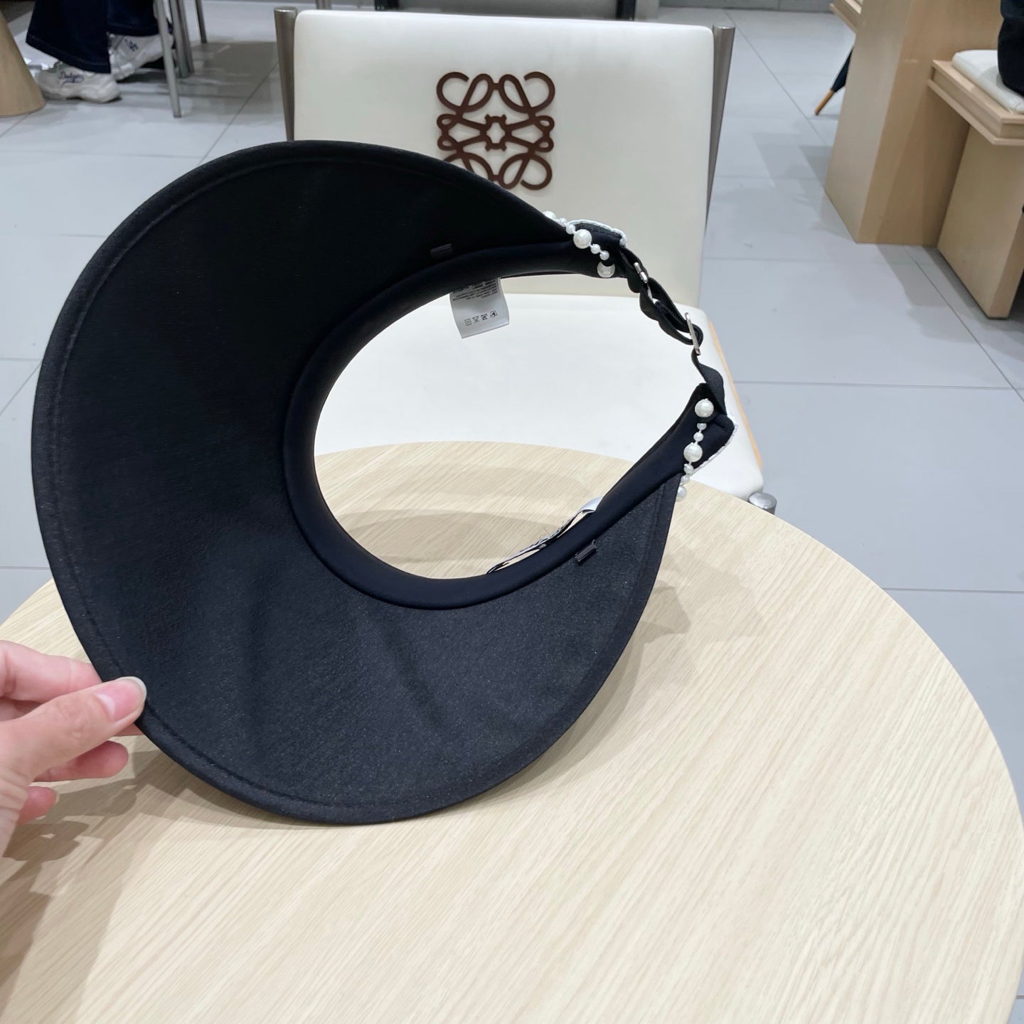 CHANEL SUN HAT MODEM BLACK 674080