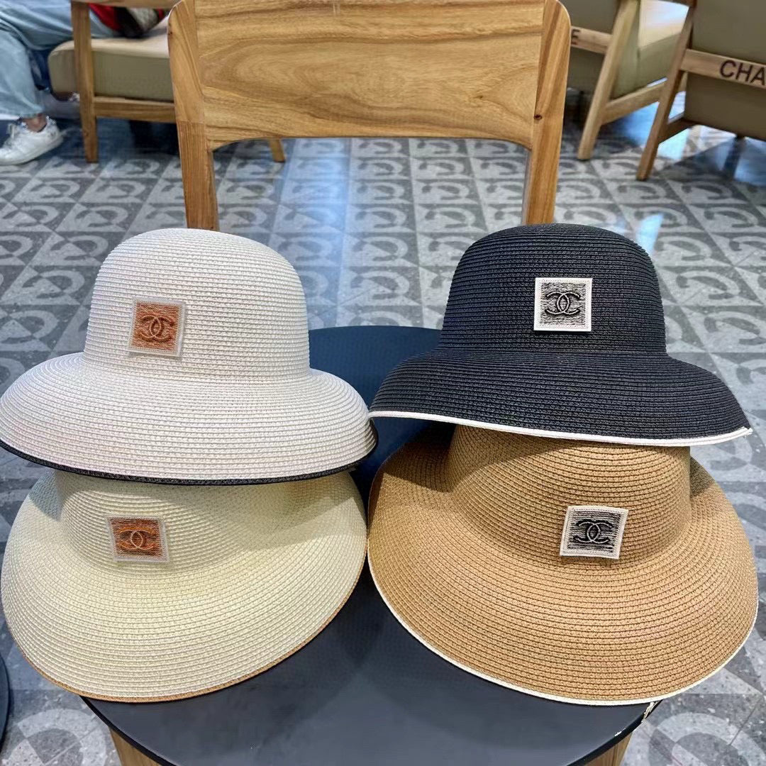 CHANEL STRAW CLOCHE HAT IVORY 672757