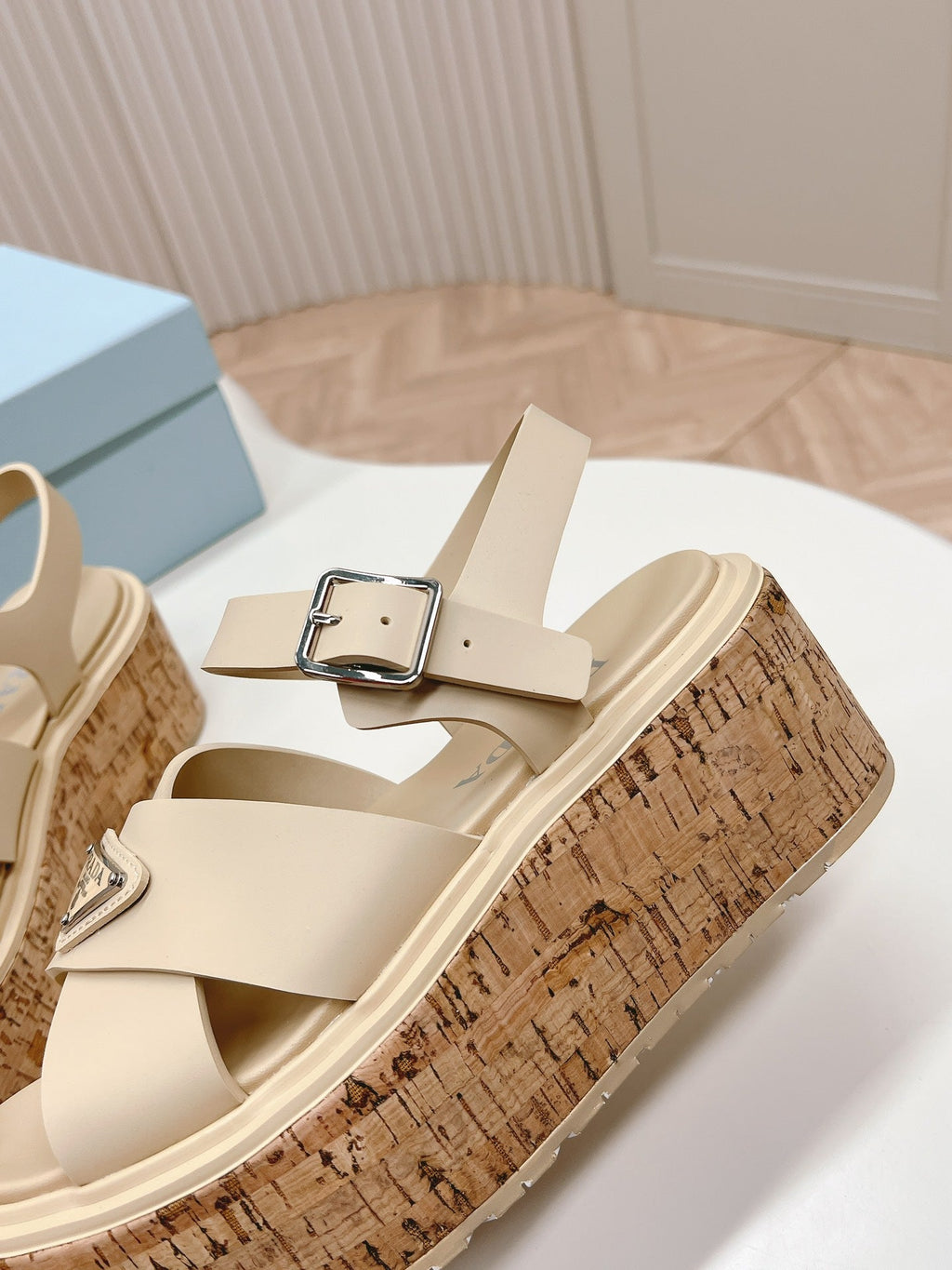 PRADA WEDGE PLATFORM SANLS BEIGE CALFSKIN