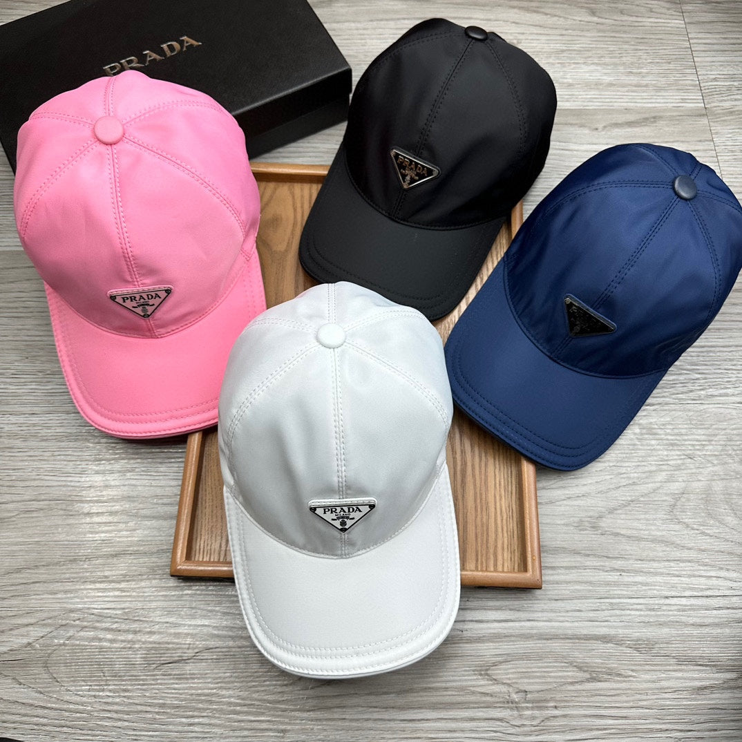 PRADA BASEBALL HAT IN BLACK RE-NYLON 214514