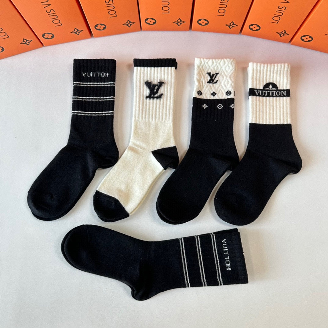 LOUIS VUITTON CREW SOCKS 410991 (1 BOX)