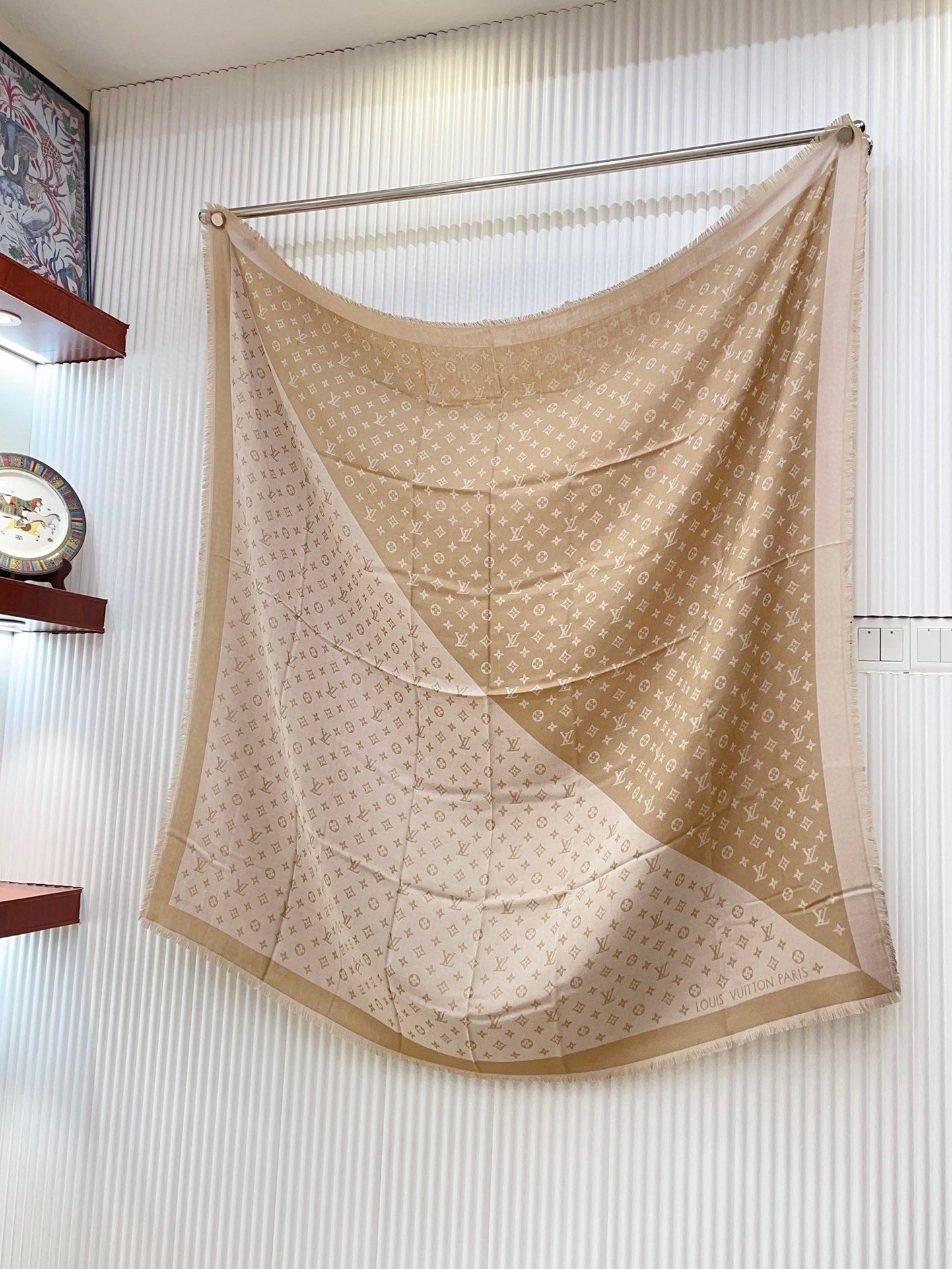 LOUIS VUITTON DUOGRAM SCARF 140 CM IN PINK BEIGE SILK 396238