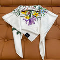 GUCCI 25S SCARF 90 IN SILK 718504