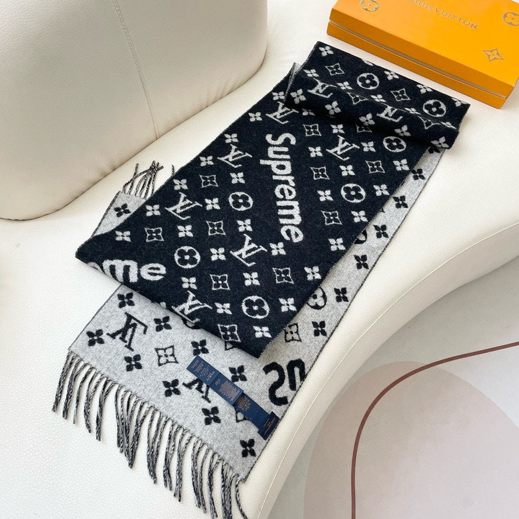 LOUIS VUITTON SUPREME X MONOGRAM 180 CM SCARF IN BLACK WOOL AND CASHMERE 392943