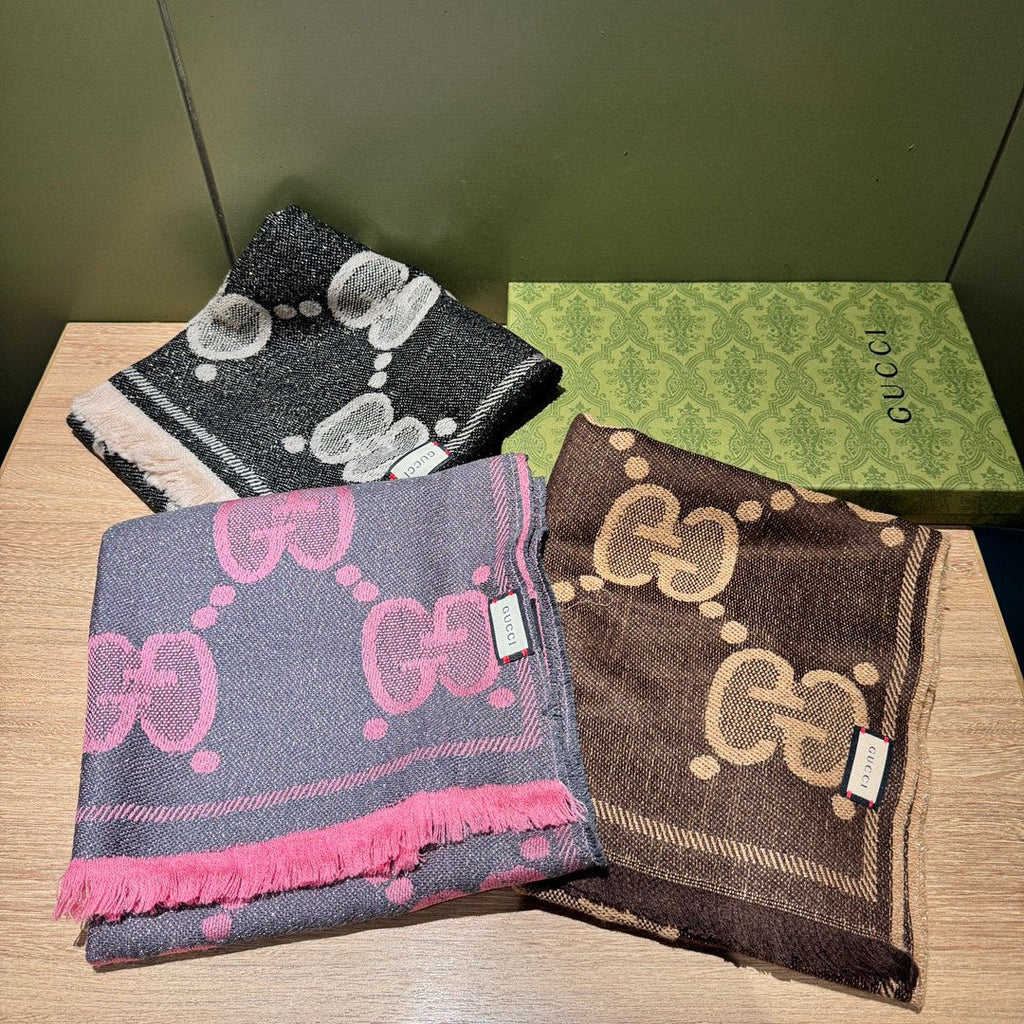 GUCCI SCARF 195 CM IN BLACK AND LIGHT GRAY WOOL LAMÉ JACQUARD 403977