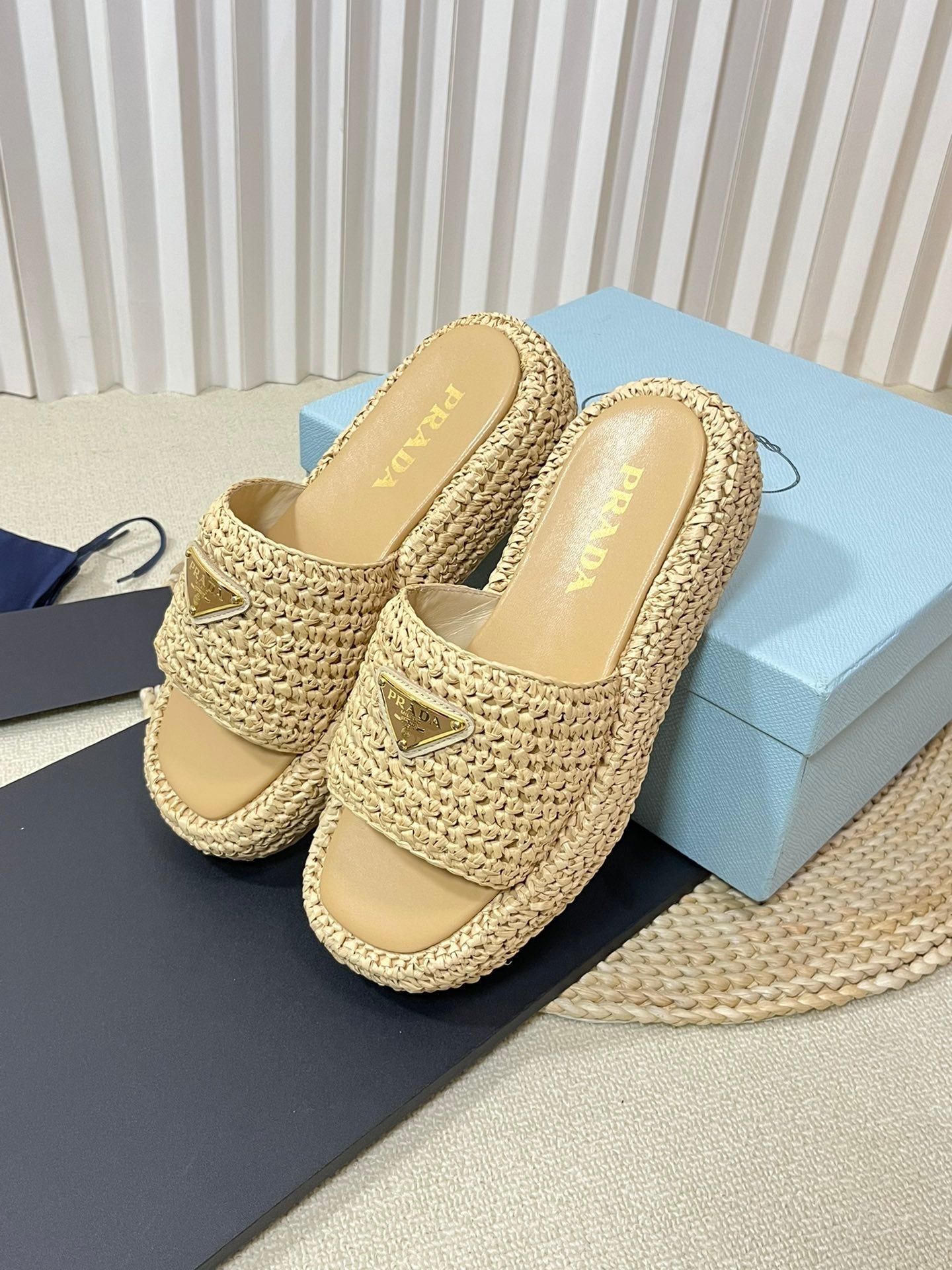 PRADA CROCHET FLATFORM SLIDES BEIGE RAFFIA