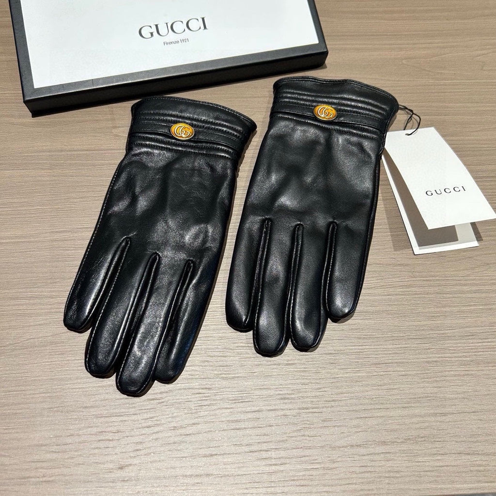 GUCCI TOUCHSCREEN GLOVES IN BLACK LAMBSKIN 435967