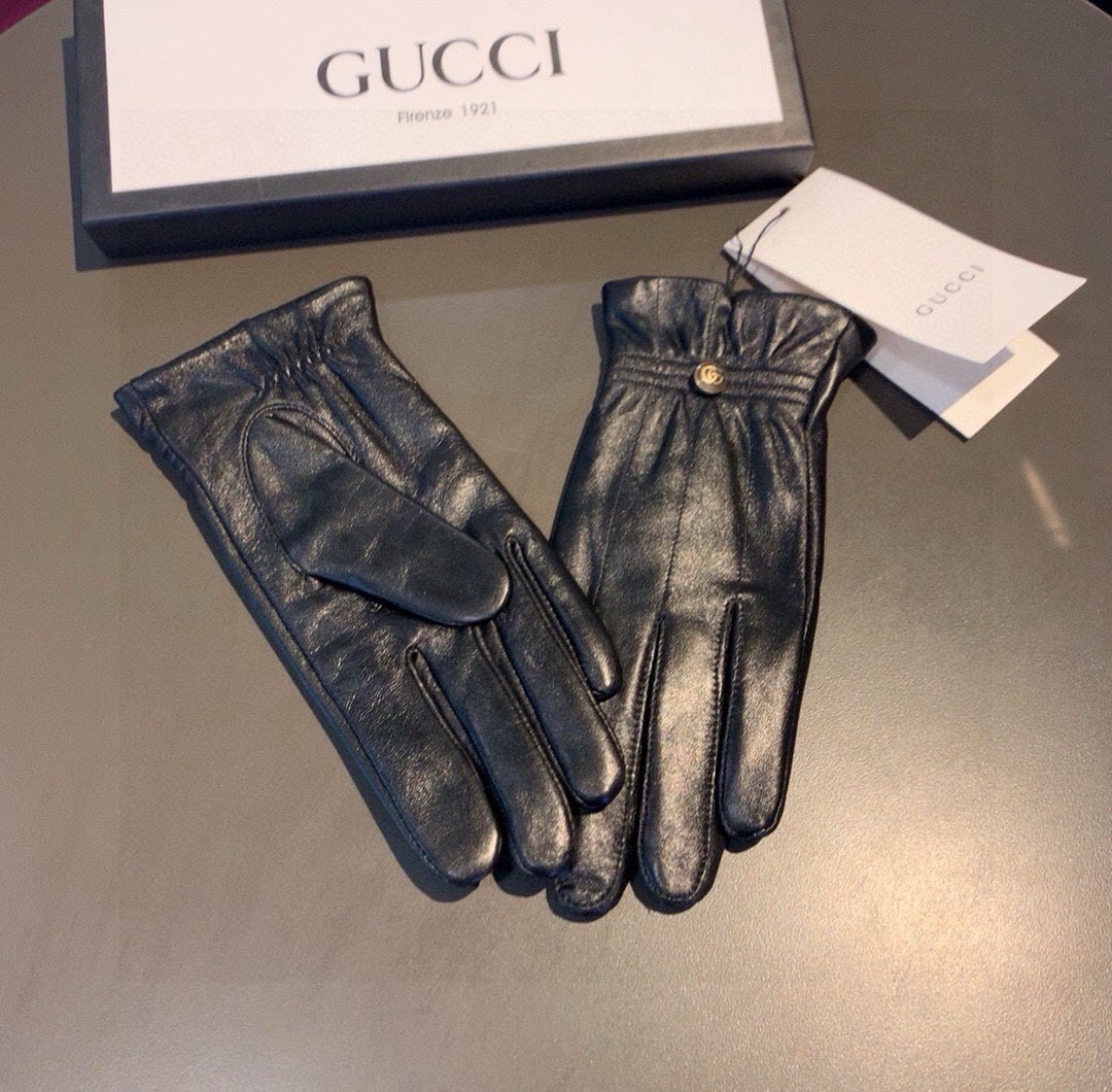 GUCCI TOUCHSCREEN GLOVES WITH DOUBLE CORD TIGHTENING IN BLACK LAMBSKIN 440488