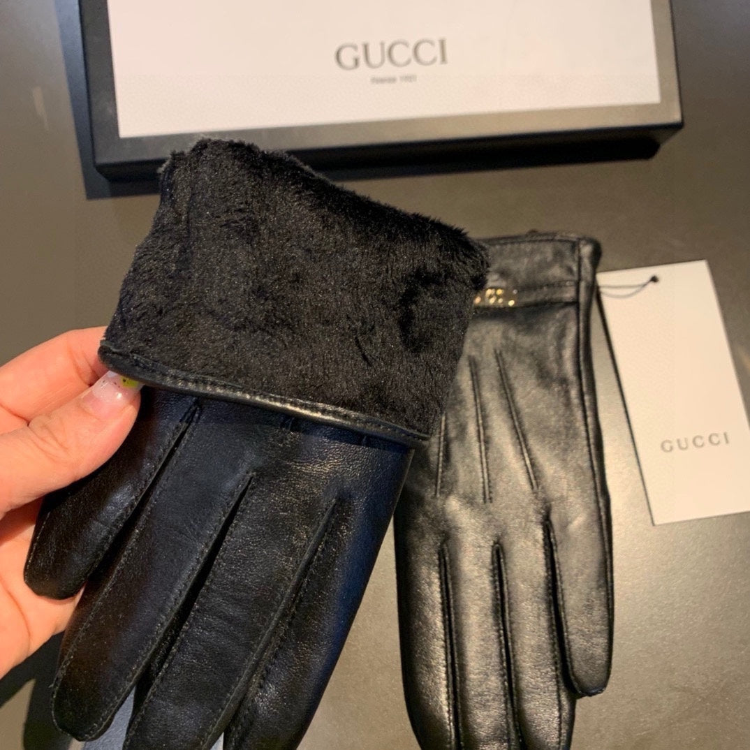 GUCCI TOUCHSCREEN LAMBSKIN GLOVES BLACK 456312