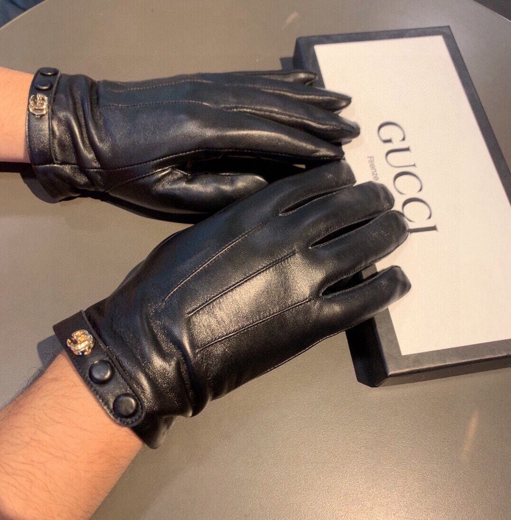 GUCCI GLOVES WITH DOUBLE BUTTONS IN BLACK LAMBSKIN AND FLEECE LINING 465013