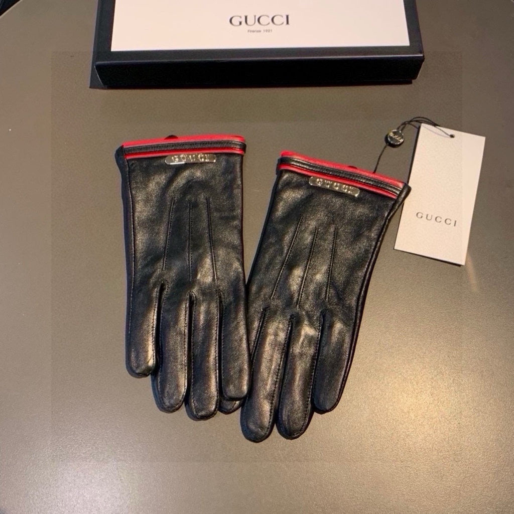 GUCCI GLOVES IN BLACK MIX RED LAMBSKIN AND LAMB FUR LINING 467970