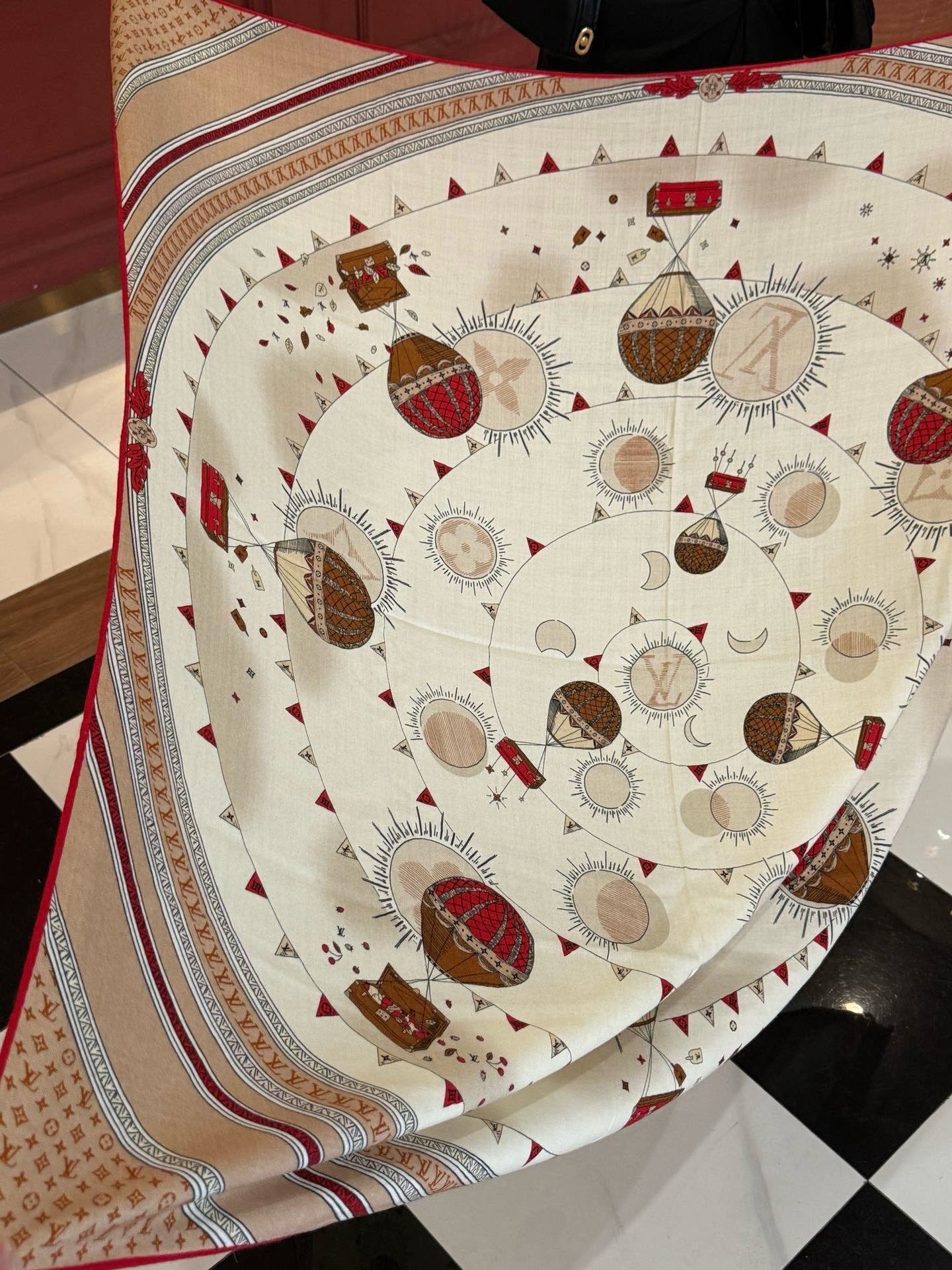 LOUIS VUITTON LV SCARF 140 CM IN SILK 730621