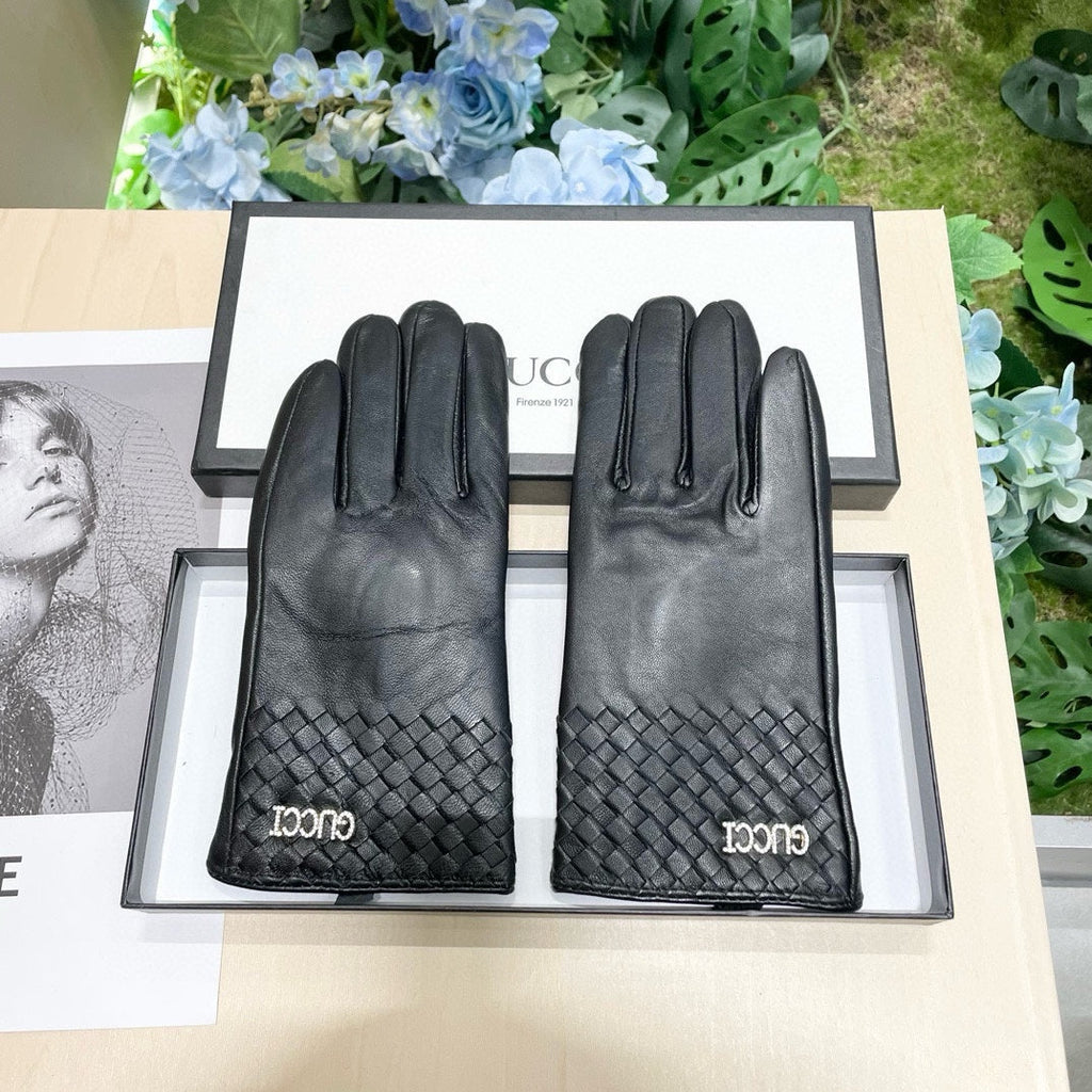 GUCCI GLOVES IN BLACK SHEEPSKIN 456295