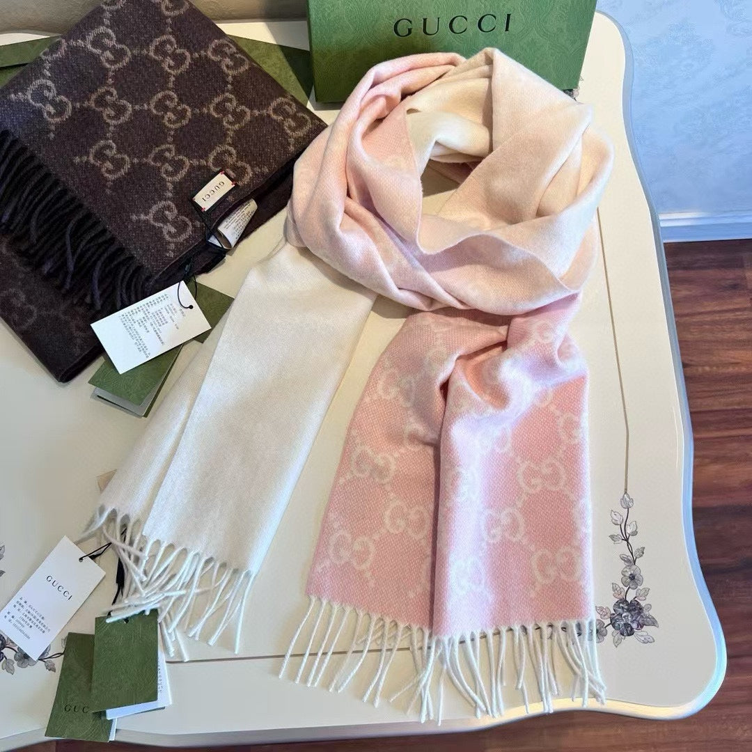 GUCCI SCARF 200 CM LIGHT PINK AND IVORY CASHMERE JACQUARD 405134
