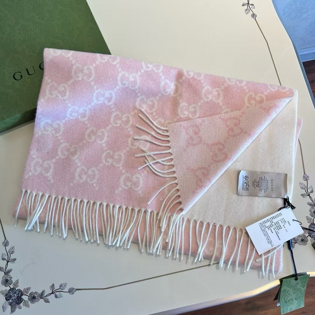 GUCCI SCARF 200 CM LIGHT PINK AND IVORY CASHMERE JACQUARD 405134