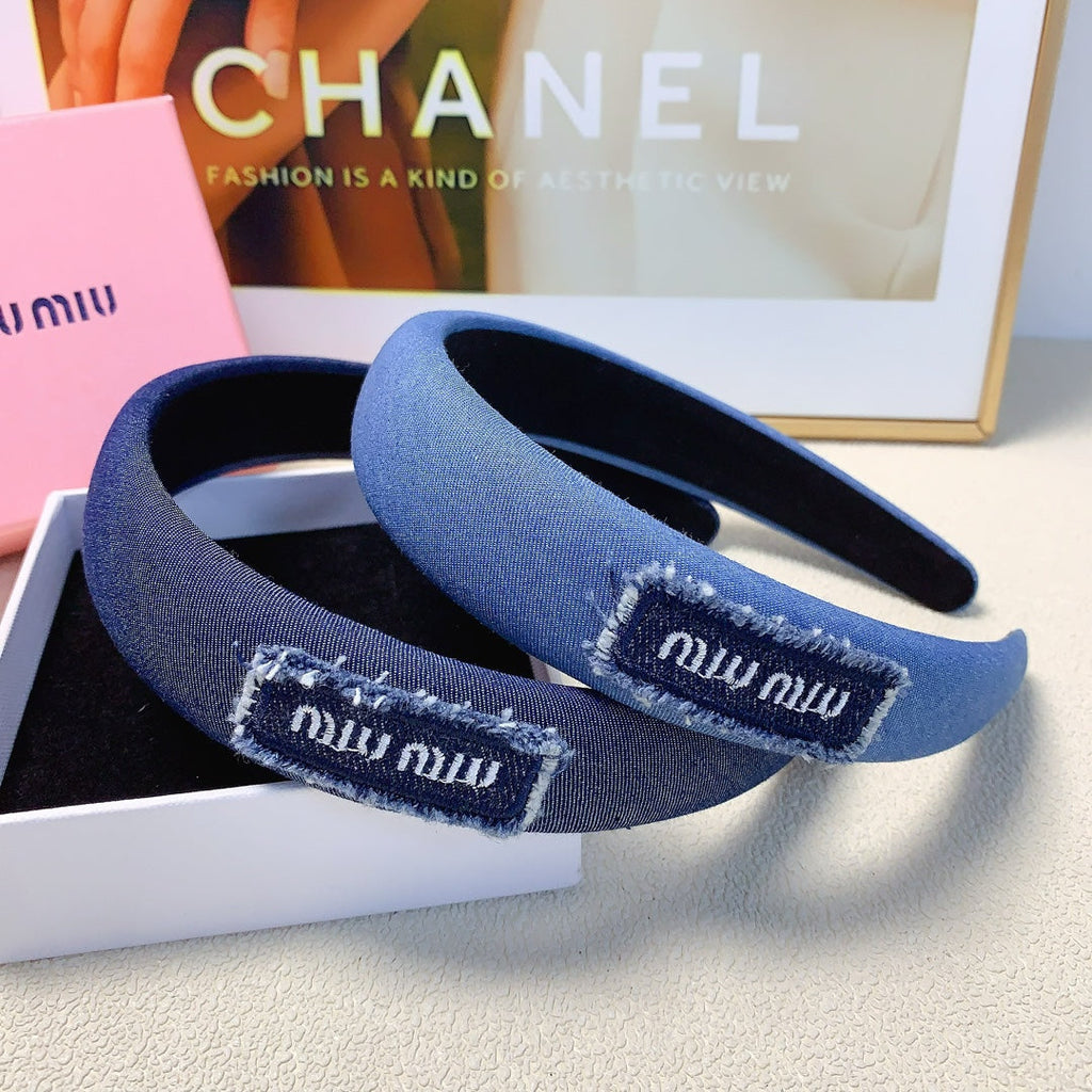 THICK HAIRBAND IN CLASSIC BLUE DENIM EMBROIDERED LOGO 217589